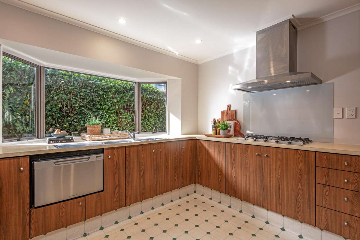 74A Fitzroy Street_4