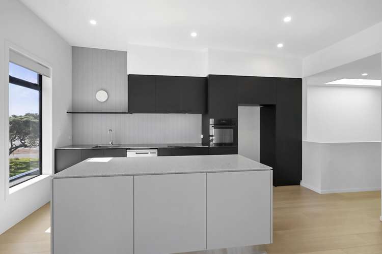 30c Waiwaka Terrace Strandon_4