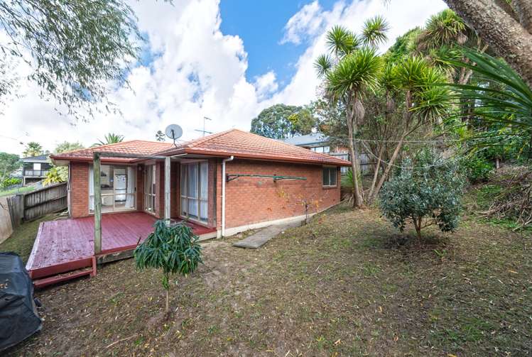 6 Dovey Place Massey_1