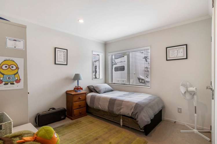 16b Anderson Avenue Point England_8