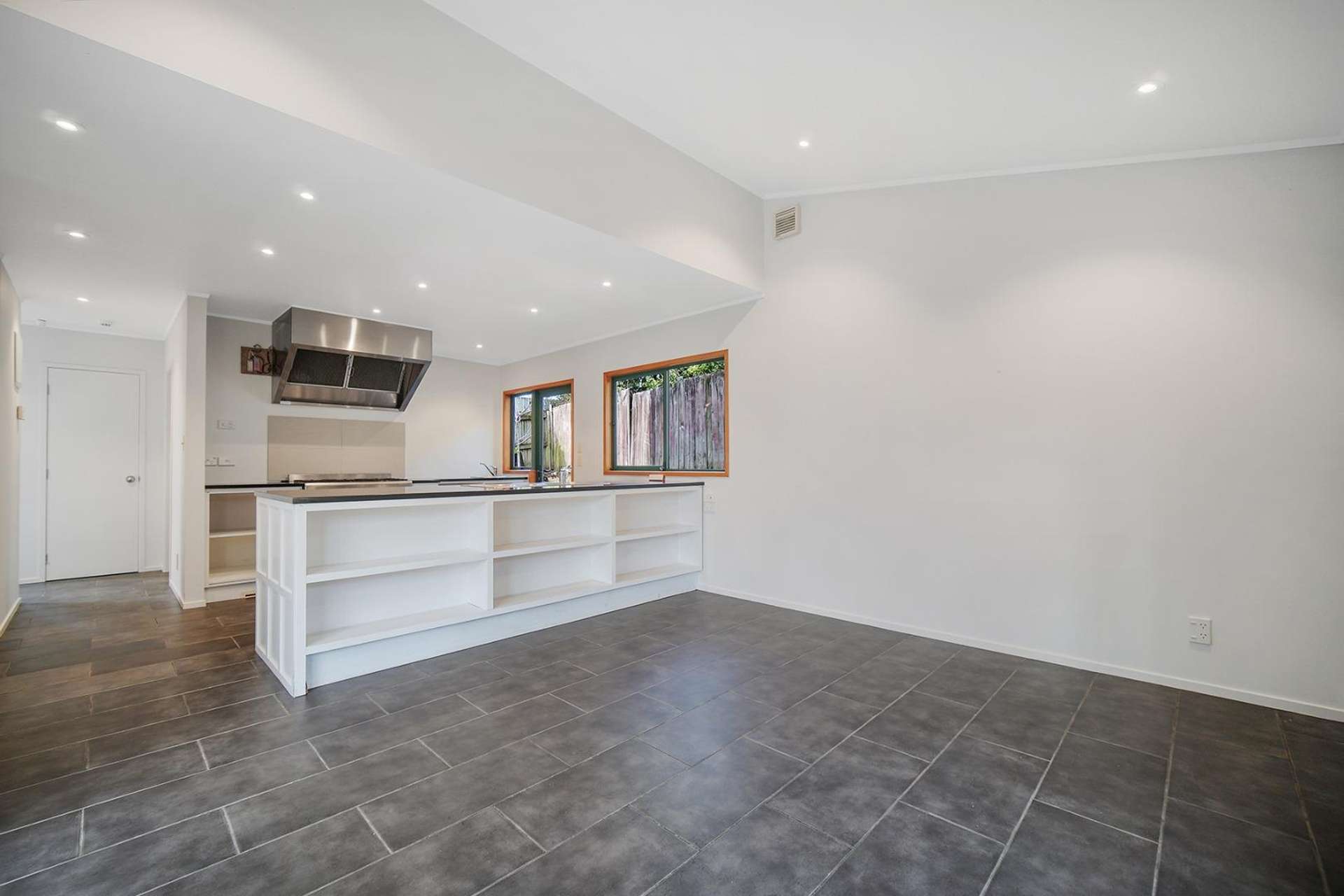 6A Greenslade Crescent 10887_0