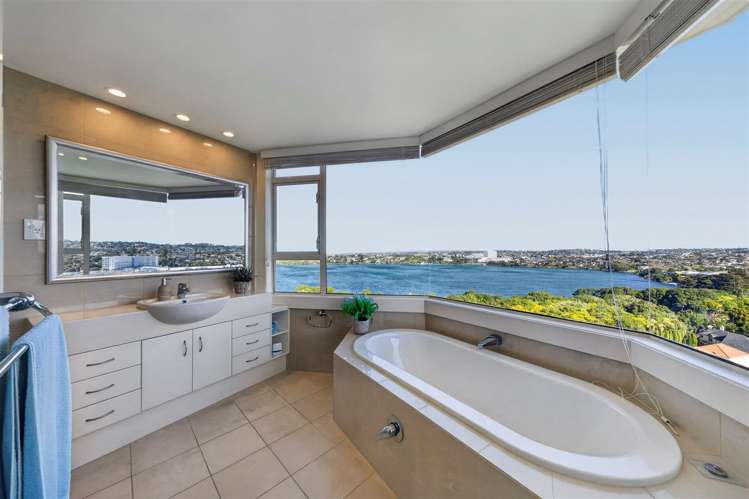 10/90 Kitchener Road Milford_34