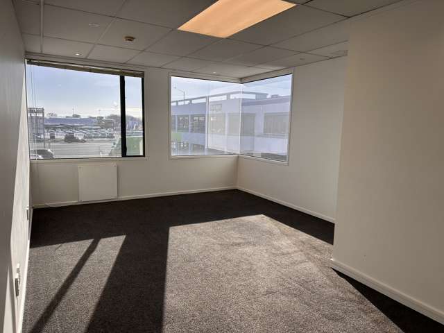 Address withheld Waltham_3