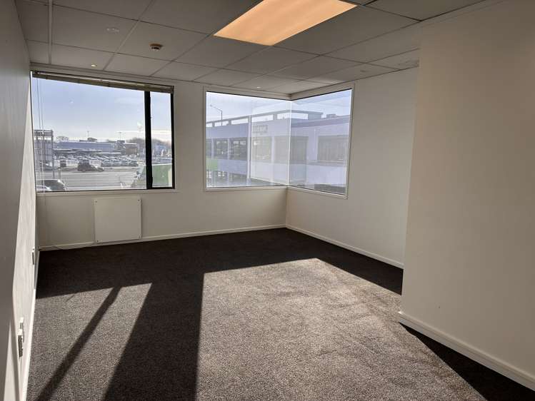 Address withheld Waltham_3