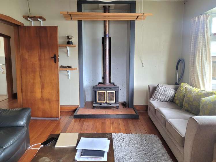 211 Hampden Street Hokitika_4