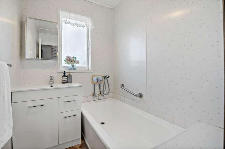 3 Carrie Street Sandringham_26