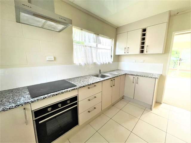 4/45 Blockhouse Bay Road Avondale_1
