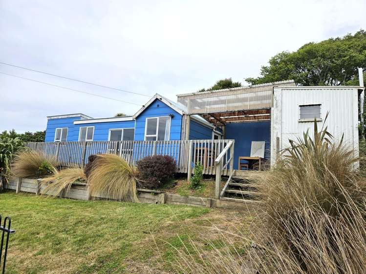 38 Esplanade Kaka Point_23