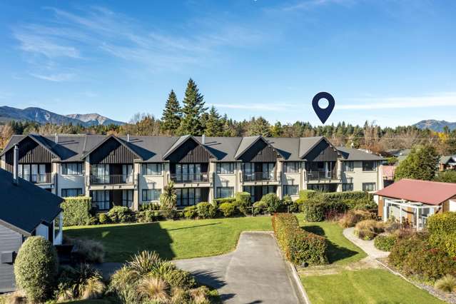 Experience luxury alpine living!
