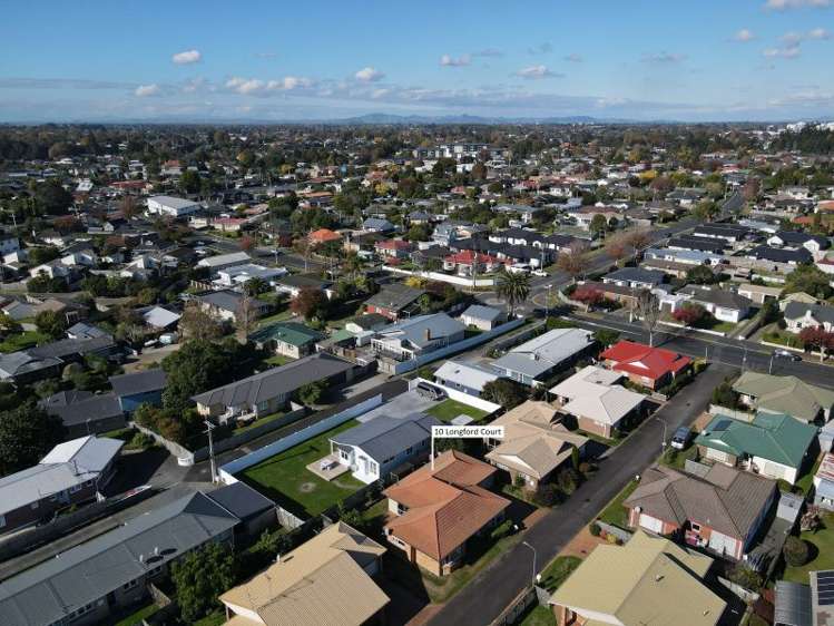 10 Longford Court Forest Lake_21