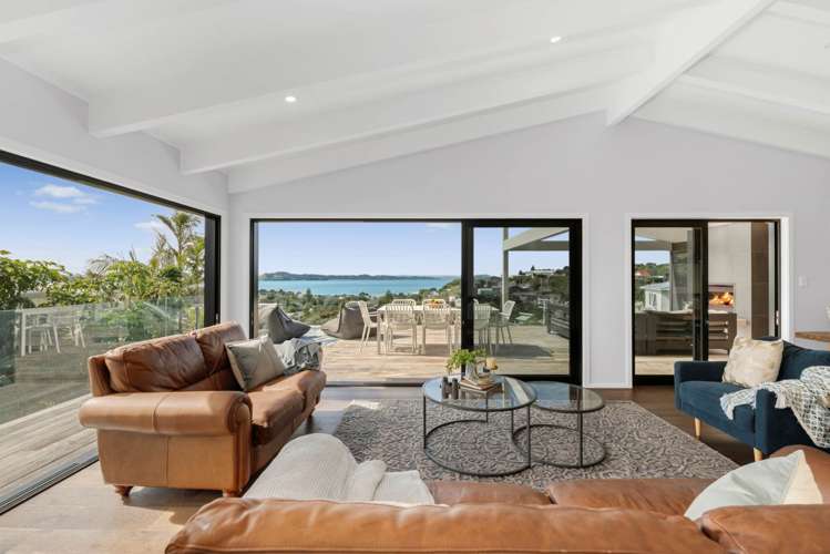 7 Maraetai Heights Road Maraetai_1