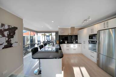 15 Amadeus Place_2