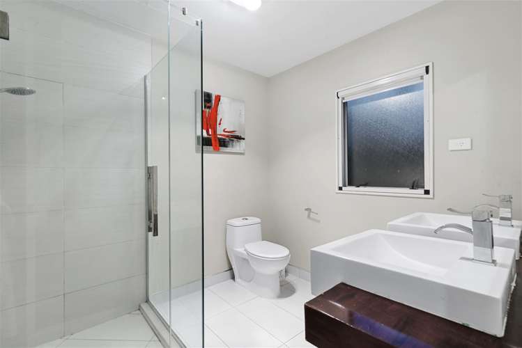 684a Beach Road Browns Bay_8