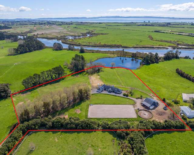 37E William Potter Lane Karaka_2
