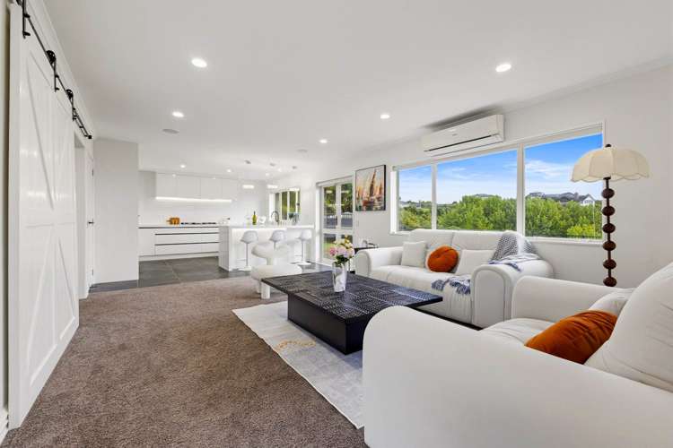 31 Regis Lane Flat Bush_16