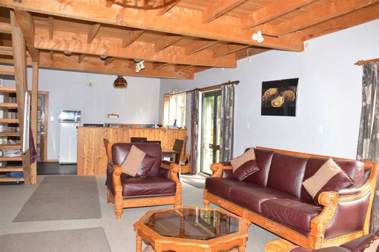 333 Little Akaloa Road Little Akaloa_6