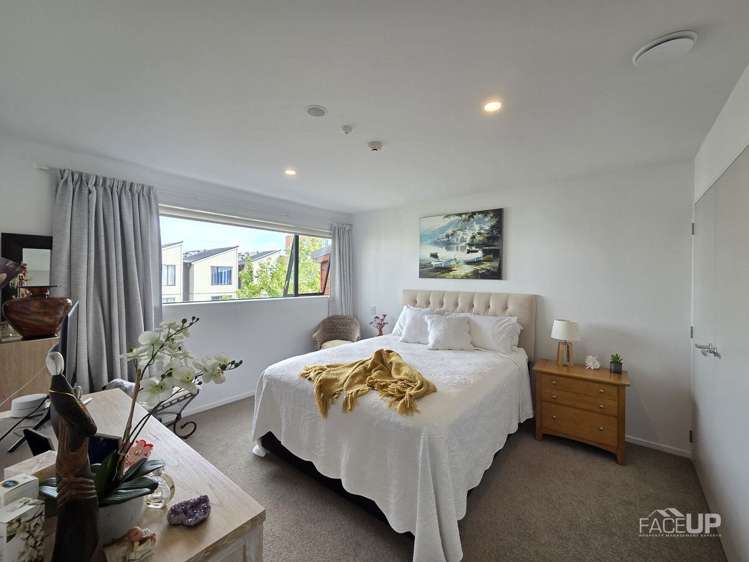 78 Hobsonville Point Road Hobsonville_10