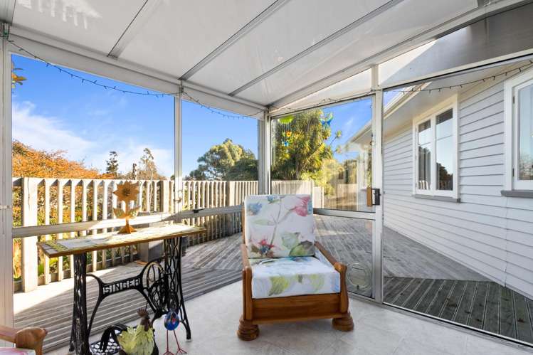 194 Seaview Road Westown_13