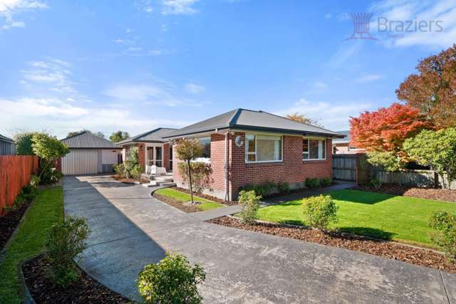Family sized, Double Glazing, Larger Garage