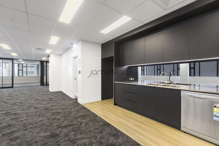 Level 4/99 Queen Street City Centre_6