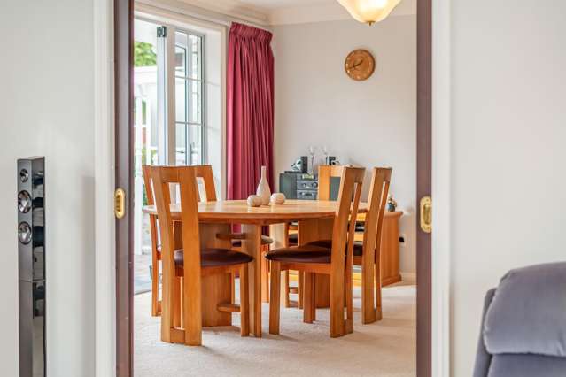 19 Comeskey Grove Elderslea_3