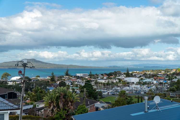 34a Seaview Road Castor Bay_13