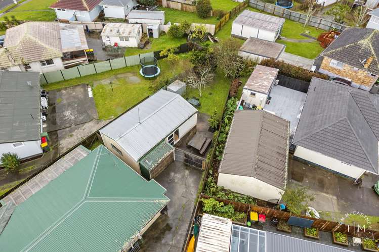 34 Antrim Crescent Otara_12