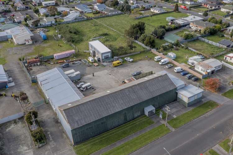 Units C and D/134 Queen Street West_0