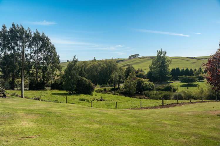 17 Findlay Road Orawia_27