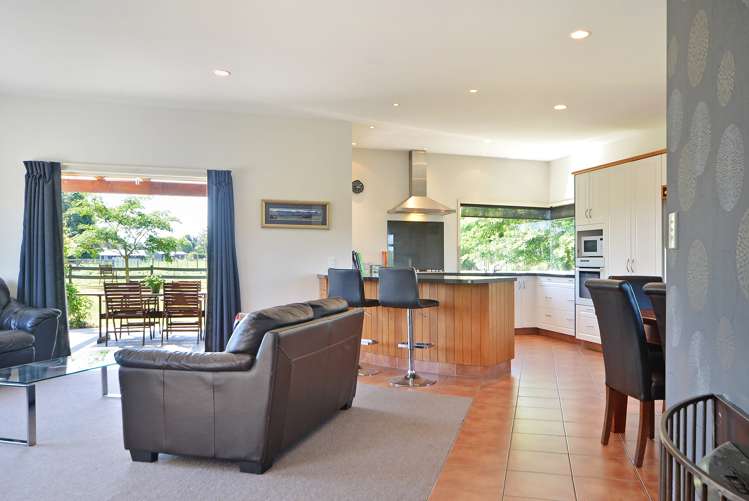 17 Southey Road Opaki_10