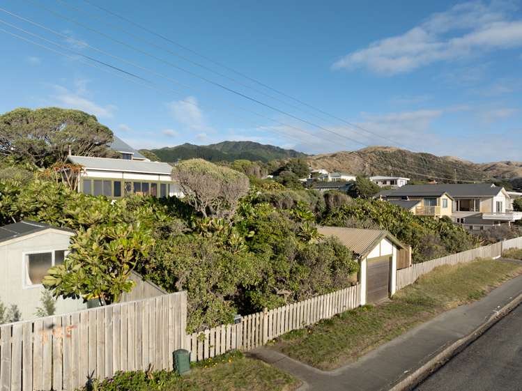 134 The Parade Paekakariki_45