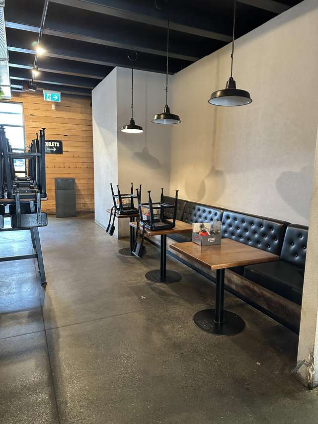 Unit C & D/111 Riccarton Road Riccarton_2