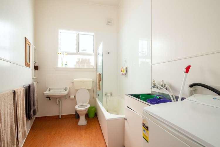 23 Nairn Street Mount Cook_7