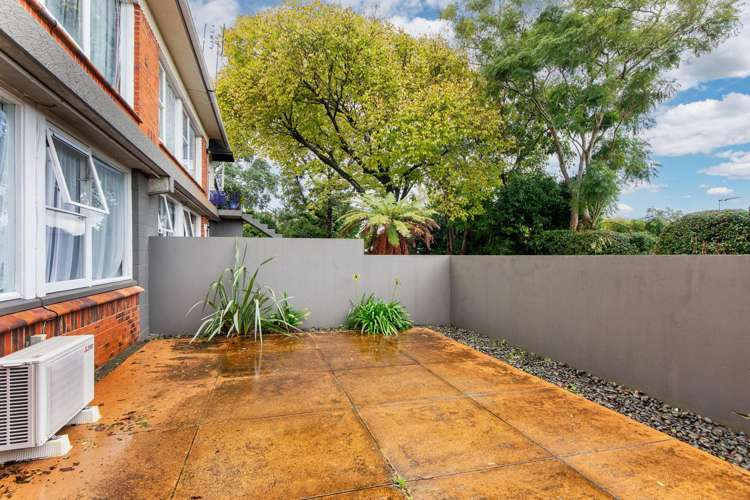 1-7/63E Owairaka Avenue Mount Albert_62