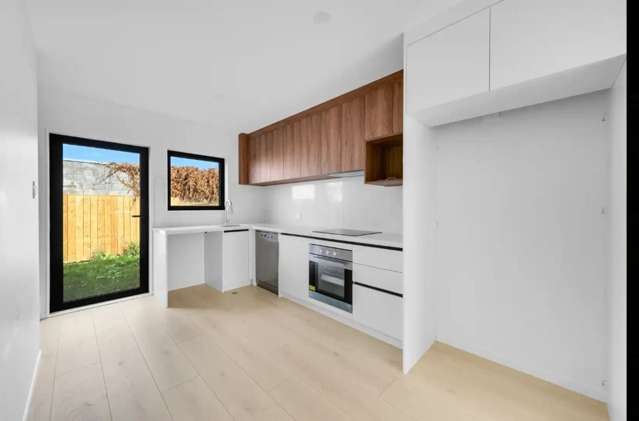 Good newly build home for family