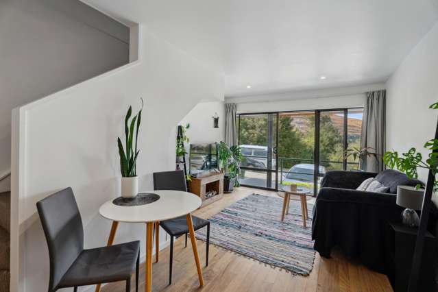 2/43 Goldridge Way Goldfield Heights_3