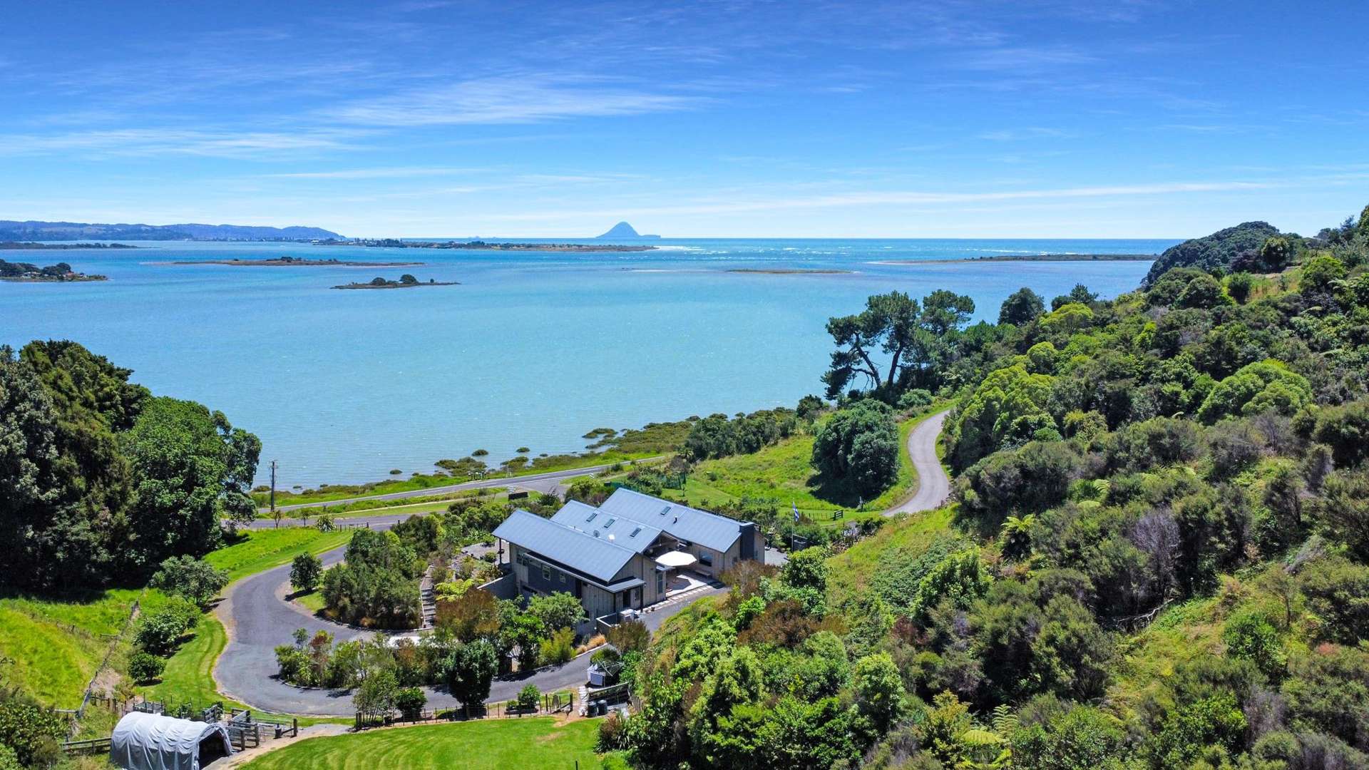 8 Ohiwa Cove Rise Opotiki_0