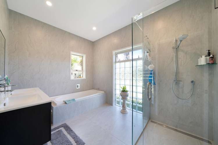 154 Boord Crescent Kumeu_35