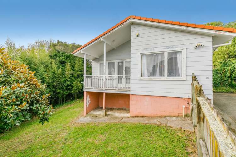 54 Taurus Crescent Beach Haven_13