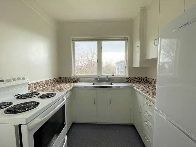 8/87 Beresford Street West Freemans Bay_2