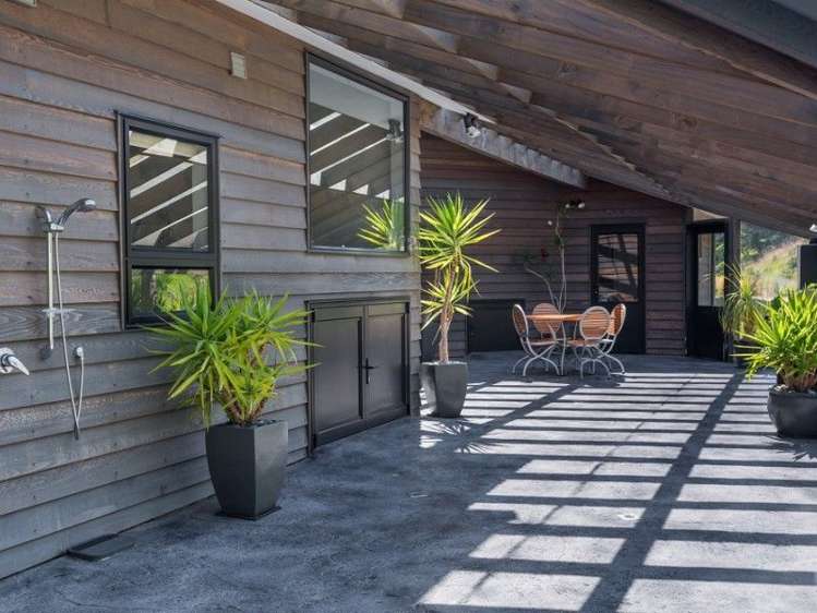 Oyster Bay Queen Charlotte Sound_19