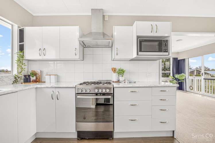 18 Exeter Crescent Springvale_13
