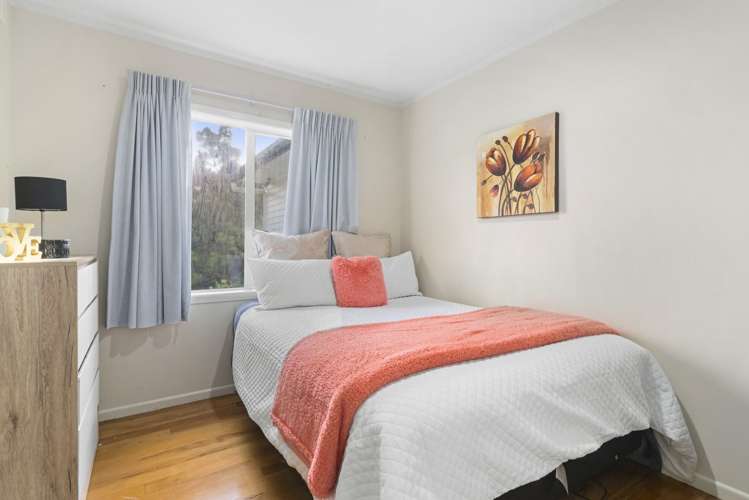 25 Coroglen Avenue Birkenhead_5