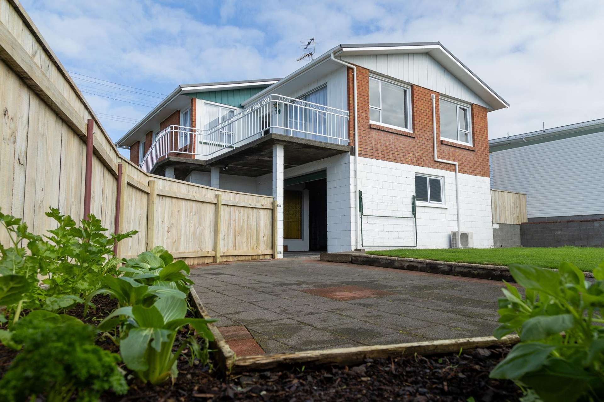 4 George Street Waitara_0