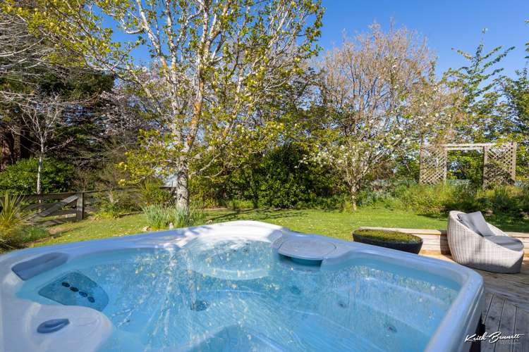 4 Ashton Warner Way Whitemans Valley_11