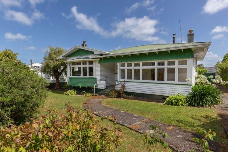 2 Perotti Street Greymouth_23