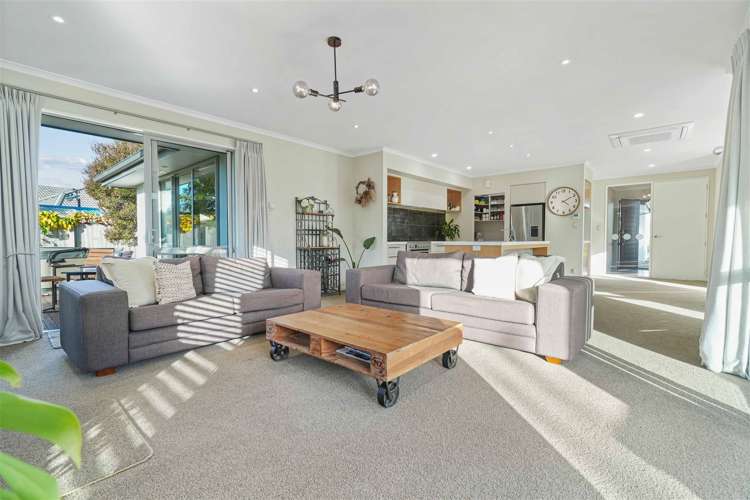 1 Villa Mews Rolleston_17