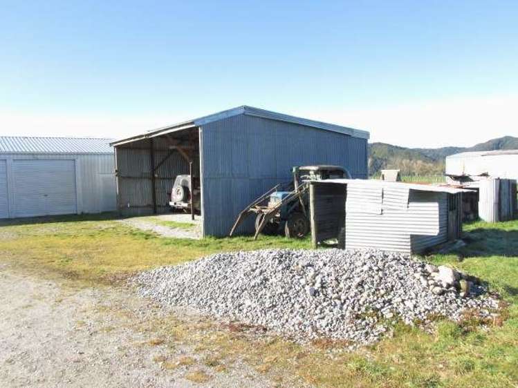170 Thompsons Road Reefton_15