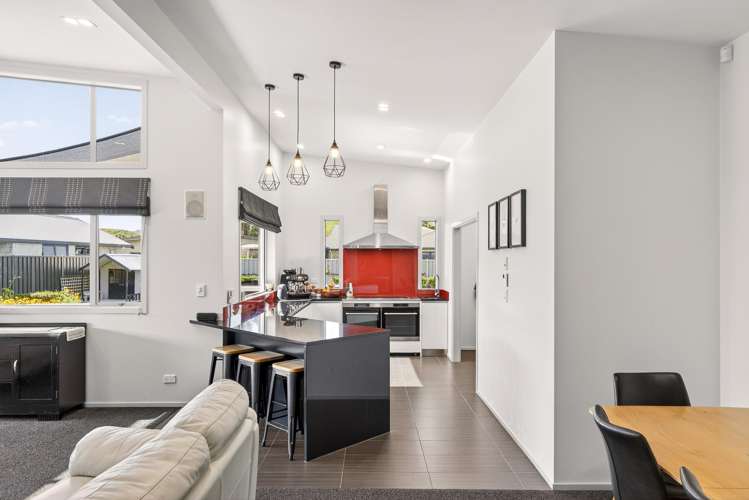 15 Pohutukawa Grove Lytton West_5