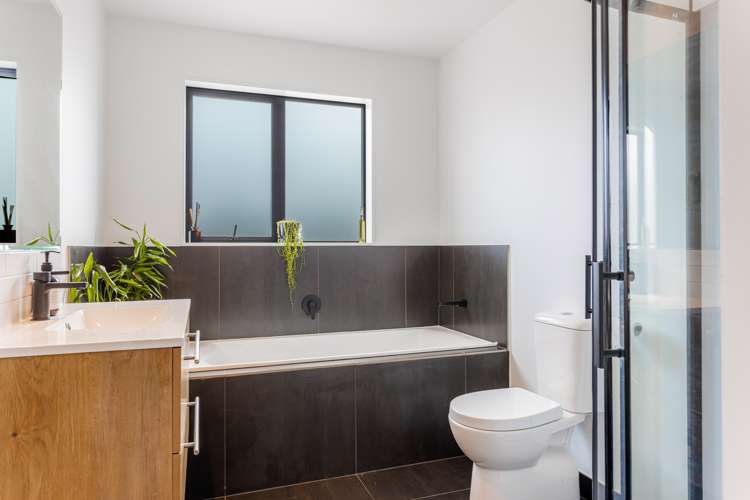 99 Station Road Kumeu_6